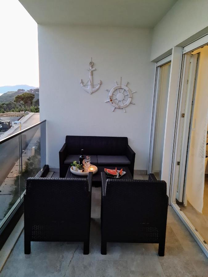 Apartment Ivona With Beautiful Seaview Макарська Екстер'єр фото